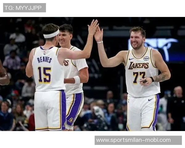 开赛以来13位球员场均得分超30东契奇领衔46分SGA紧随其后40分 开赛以来13位球员场均得分超30东契奇领衔46分SGA紧随其后40分