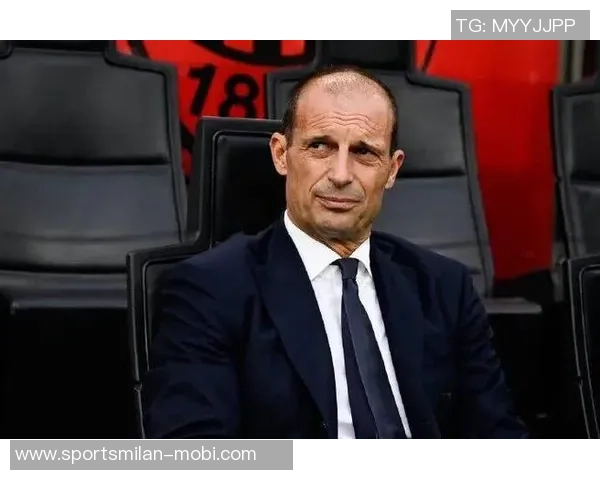 米兰老板卡迪纳莱亲临球队探访与球员阿莱格里亲切互动 米兰老板卡迪纳莱亲临球队探访与球员阿莱格里亲切互动