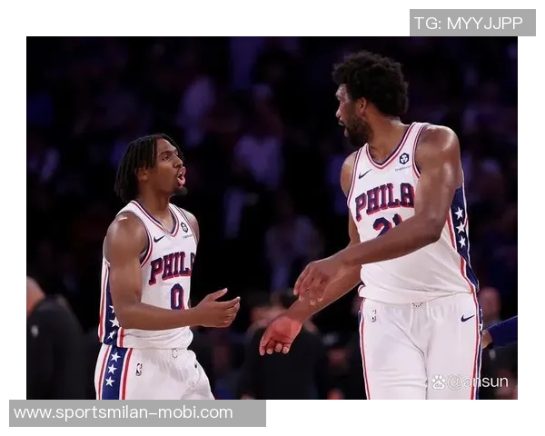 马克西本季表现亮眼场均得分与三分球排名第二多项数据跻身前五行列 马克西本季表现亮眼场均得分与三分球排名第二多项数据跻身前五行列